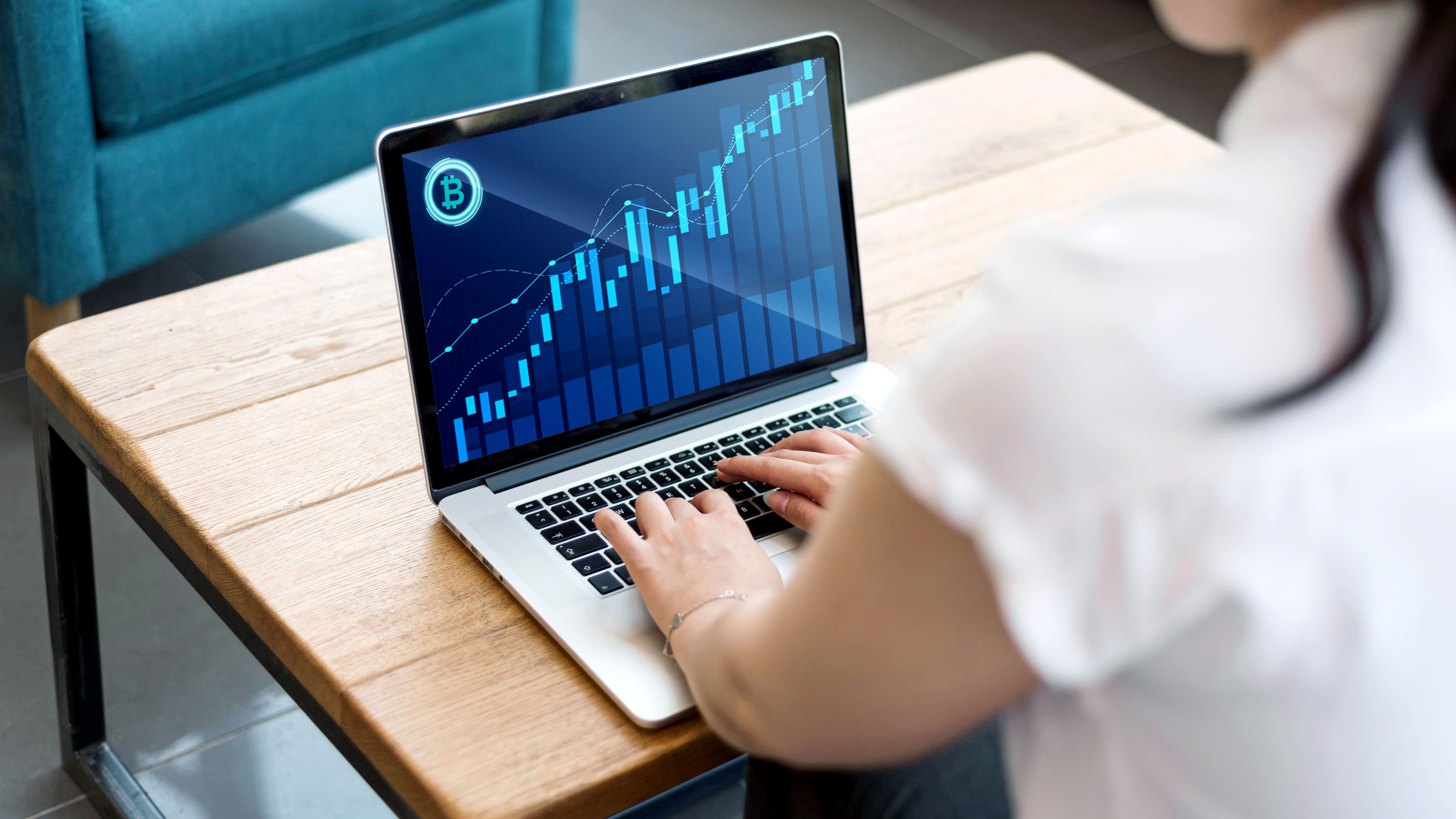 trabajo con criptomonedas